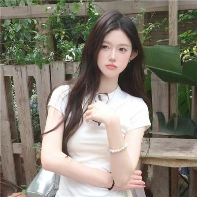 披荆斩棘的大小姐 海报